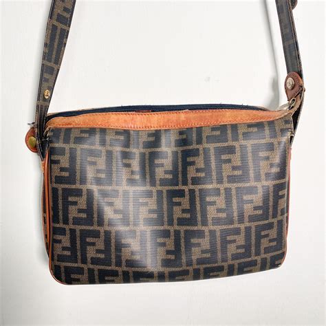 tracolla fendi uomo ebay|Fendi Zucca Tronco Hnad Borsa Tracolla Tela Pelle Marrone da .